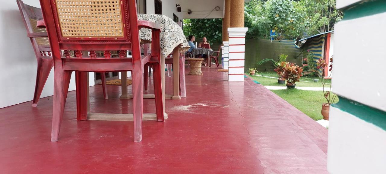 Marari Phoenix Beach Homestay Марарикулам Экстерьер фото