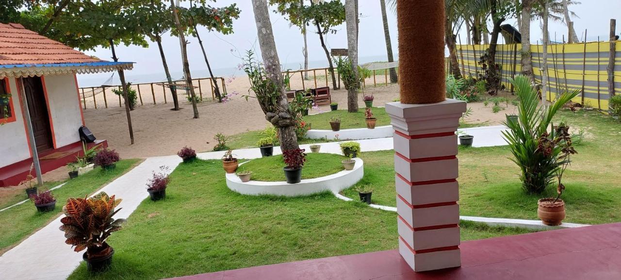 Marari Phoenix Beach Homestay Марарикулам Экстерьер фото