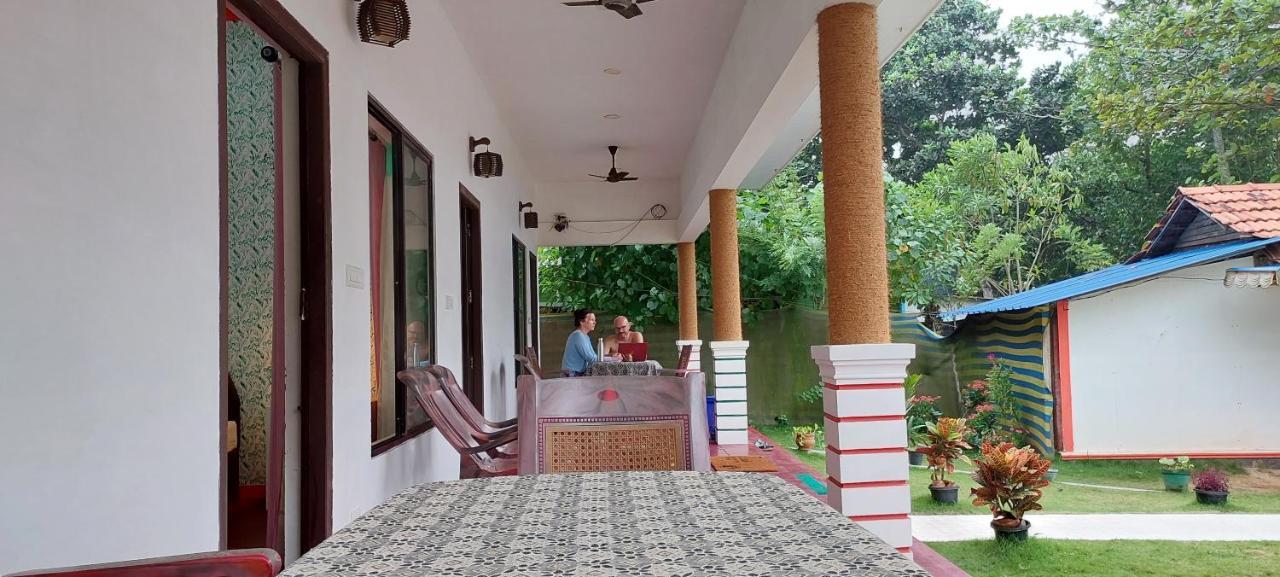 Marari Phoenix Beach Homestay Марарикулам Экстерьер фото