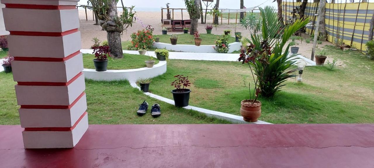 Marari Phoenix Beach Homestay Марарикулам Экстерьер фото